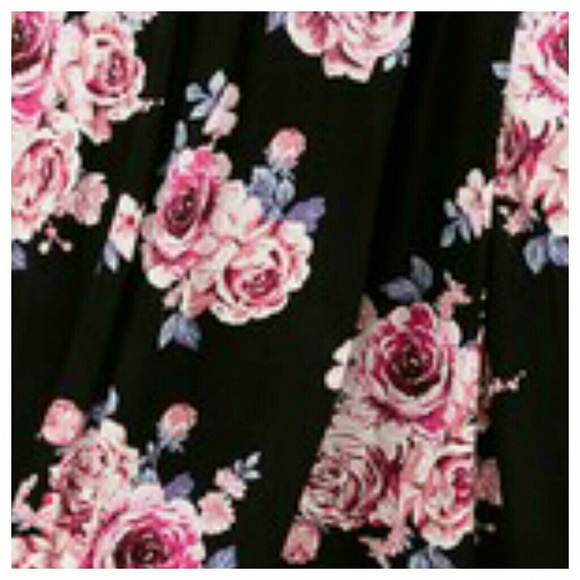 "Carrie" Floral Dress - Picture 4 of 4